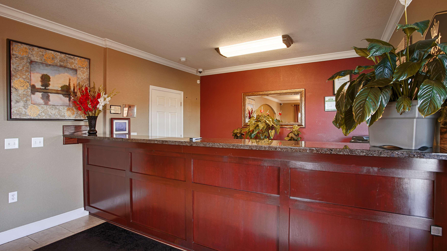 Public Area 2, Anderson Inn, Shasta