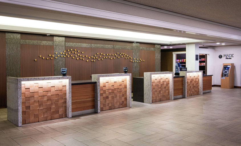 Public Area 4, DoubleTree by Hilton Hotel Portland, Multnomah