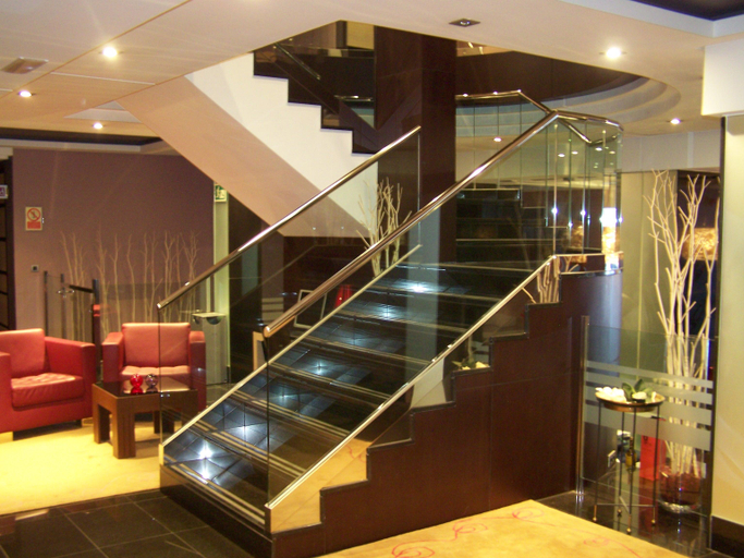 Public Area 2, Washington Parquesol Suites & Hotel, Valladolid