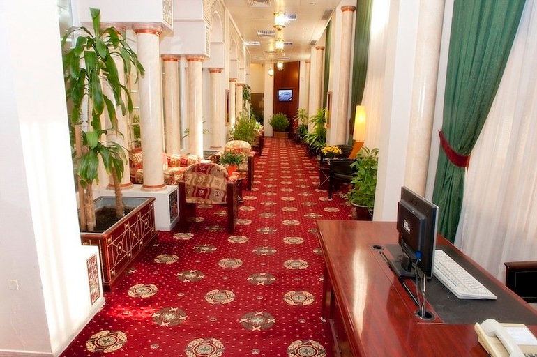 Public Area 2, Safeer Hotel Suites - Aparthotel, Muttrah
