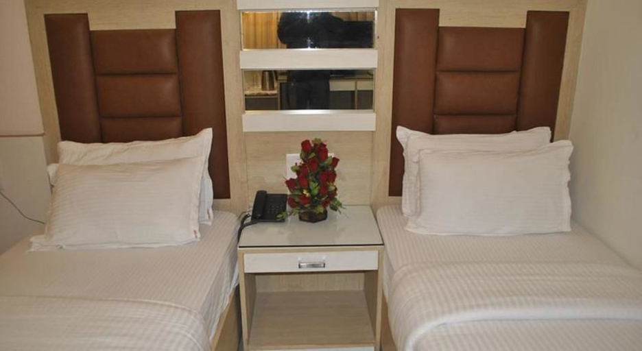 Bedroom 3, Hotel Baba Inn-By RCG Hotels, Delhi