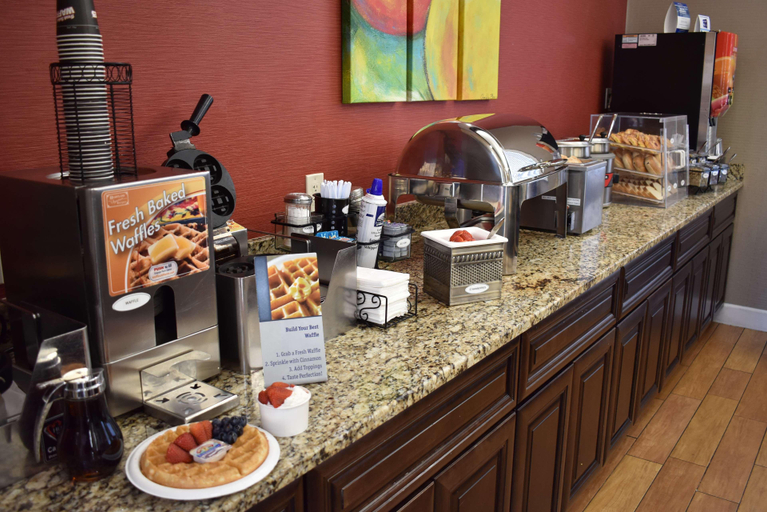 Food & Drinks 5, Clarion Pointe Morrow - Atlanta South, Clayton