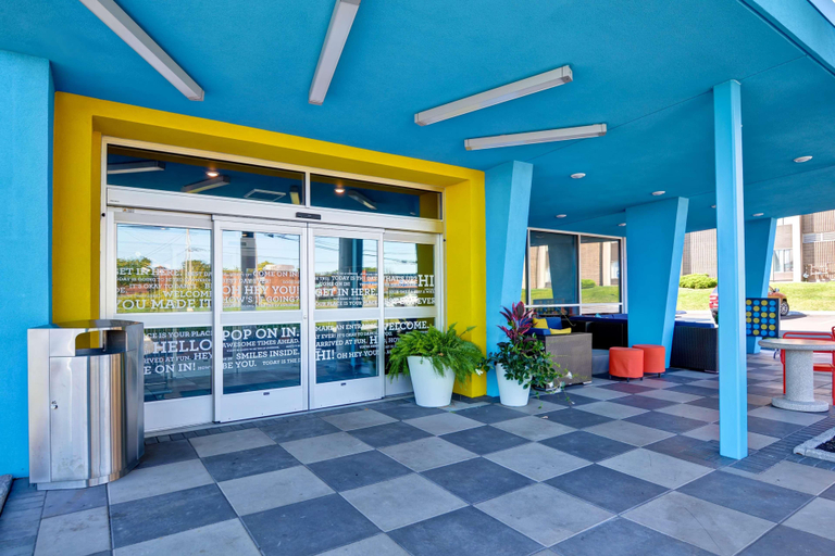 Public Area 2, Tru By Hilton Syracuse North Airport Area, Onondaga