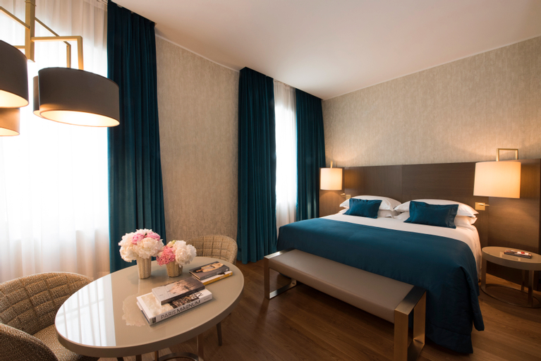Bedroom 26