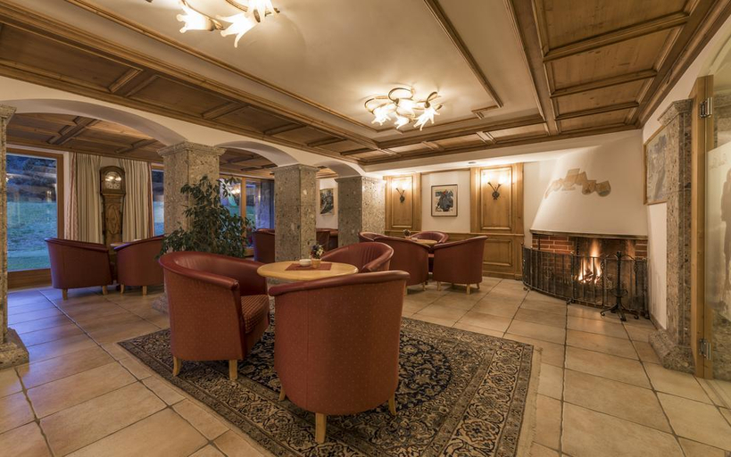 Public Area, Hotel Steger-Dellai, Bolzano