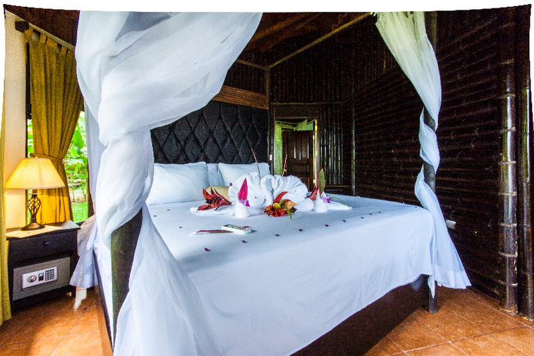 Bedroom 3, Arenal Waterfall Lodge, San Ramón