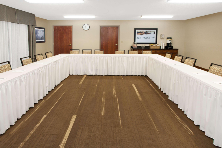 Public Area 2, Hampton Inn Birch Run/Frankenmuth, Saginaw
