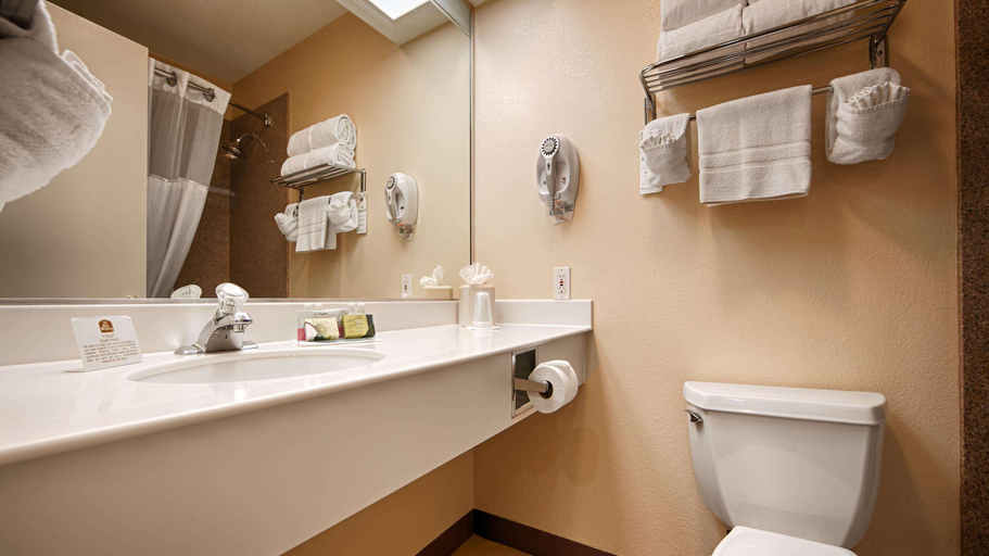 Bathroom 4, Best Western Turquoise Inn & Suites, Montezuma