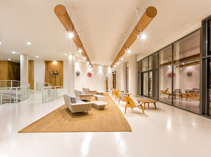 Public Area 4, Higueron Hotel Malaga, Curio Collection by Hilton, Málaga