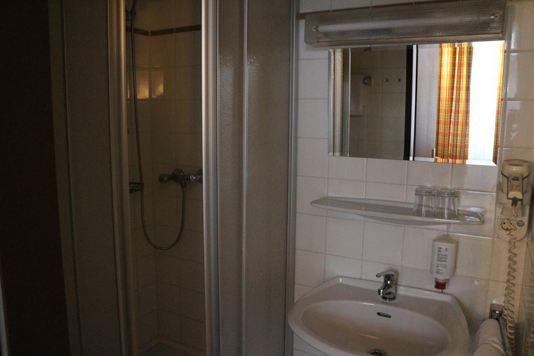 Bedroom 5, Kolbeck Rooms, Wien