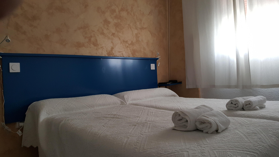 Bedroom 4, Pension Giraldilla, Sevilla