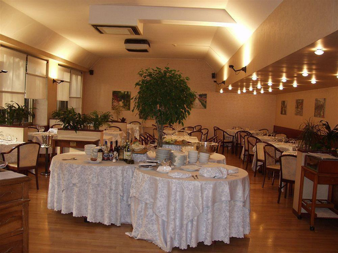 Food & Drinks 5, Helios Hotel and Restaurant, Monza and Brianza