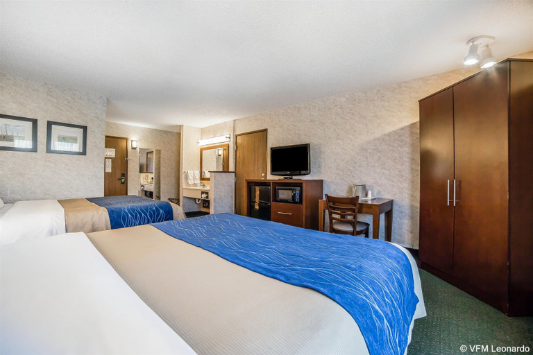 Bedroom 4, Yellowstone River Inn & Suites, Park