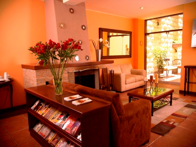Public Area, Los Tambos - Boutique, Arequipa