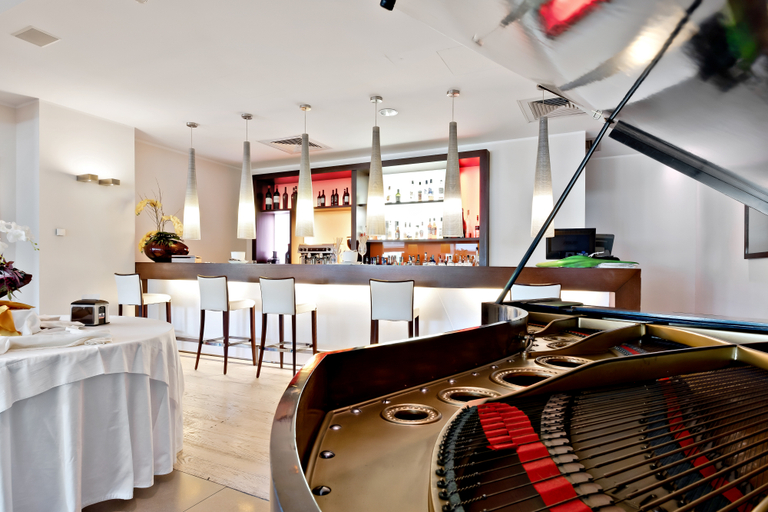 Public Area 3, Italiana Hotels Cosenza, Cosenza