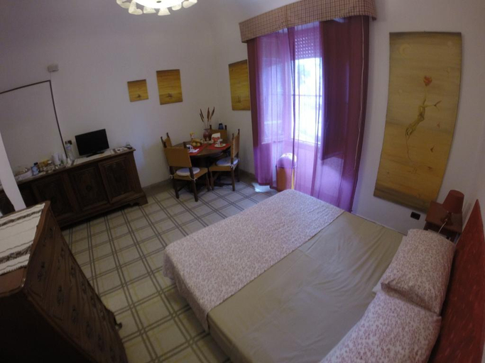 Bedroom 2, L'India Vittorio Affittacamere, Sassari