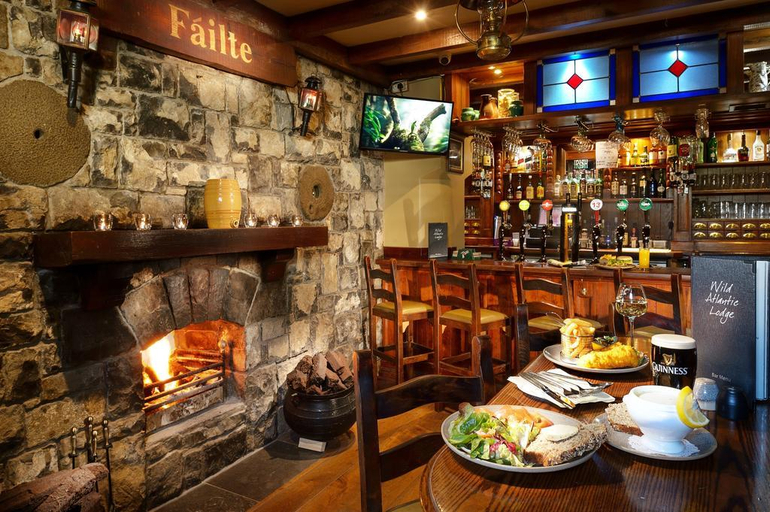 Food & Drinks 5, The Wild Atlantic Lodge
