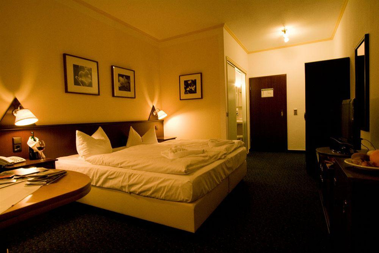 Bedroom 3, Alt-Connewitz Hotel, Leipzig
