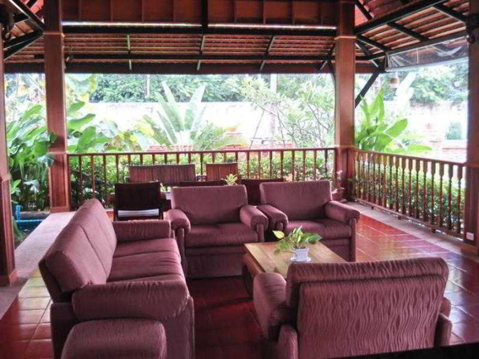 Public Area 2, Inrawadee Resort, Pattaya