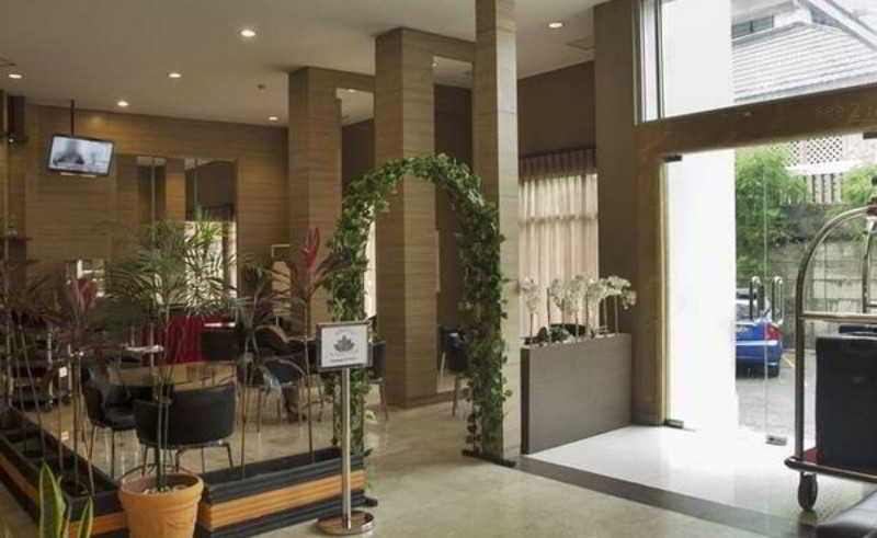 Public Area 2, The Gloria Suites Grogol, Jakarta Barat