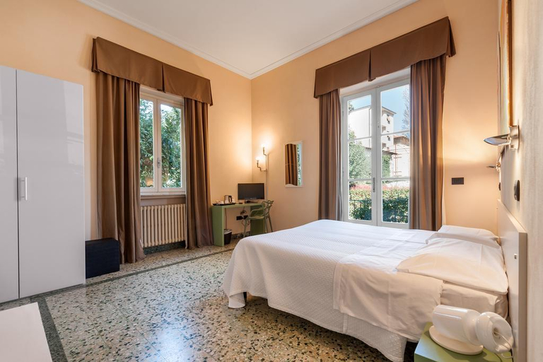 Bedroom 5, Lucca In Villa Elisa & Gentucca, Lucca