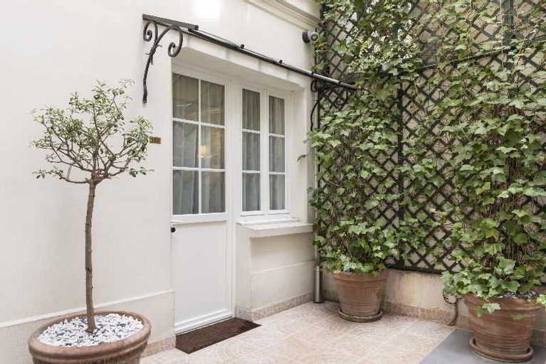 Acacias Étoile, Paris
