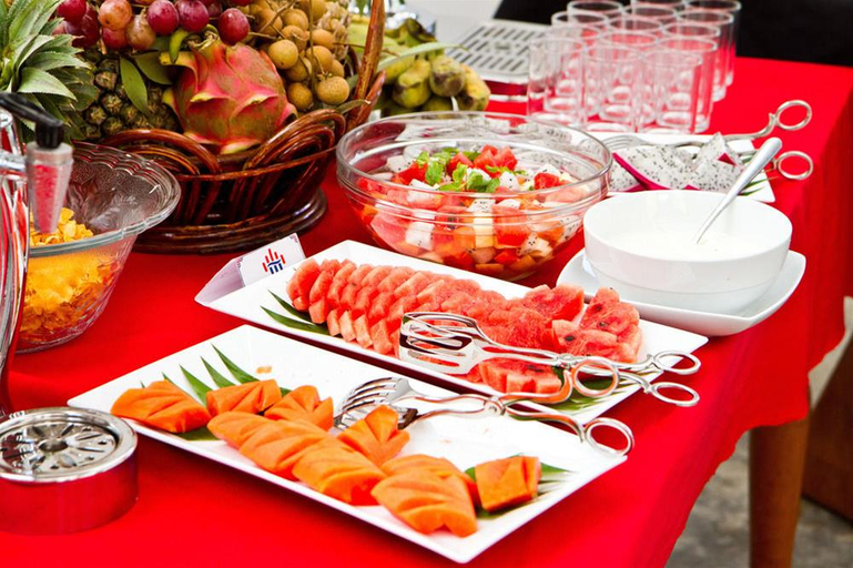 Food & Drinks