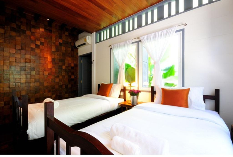 Bedroom 12