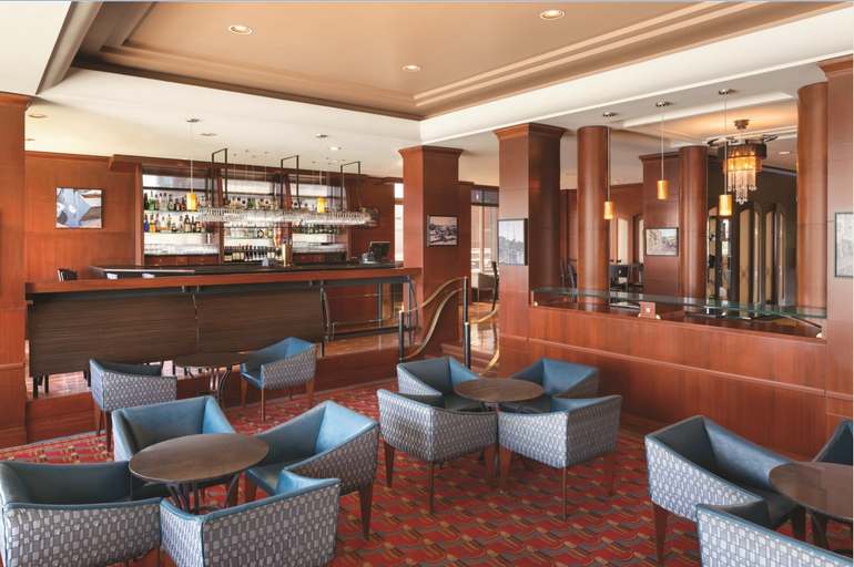 Public Area 5, Coast Victoria Hotel & Marina by APA, Capital
