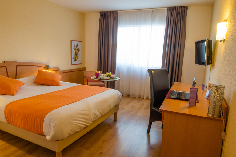 Bedroom 3, Ariane Hotel Fos sur Mer, Bouches-du-Rhône
