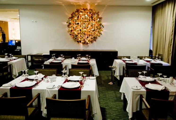 Food & Drinks 5, Skyna Hotel Luanda, Ingombota