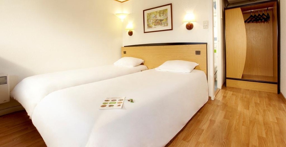 Bedroom 4, Kyriad Direct Strasbourg Ouest - Zénith, Bas-Rhin