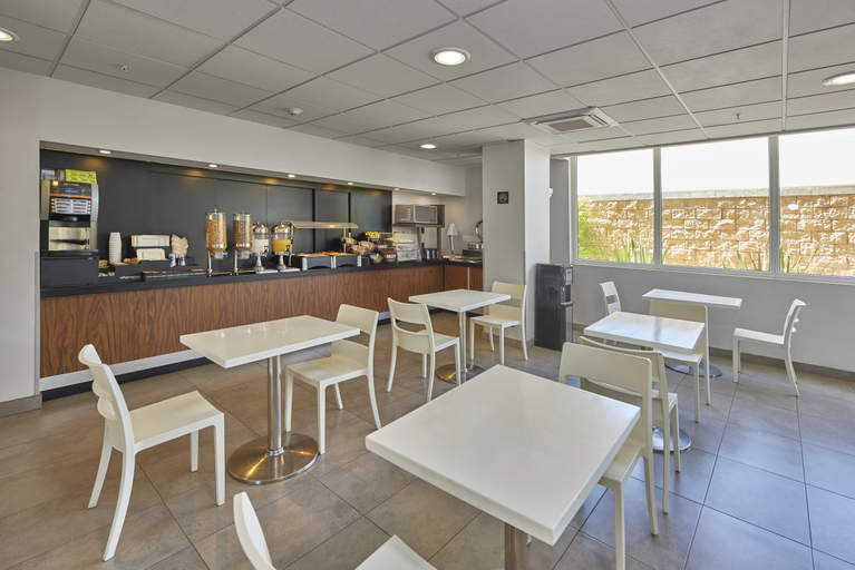 Food & Drinks 5, City Express By Marriott Durango, Durango