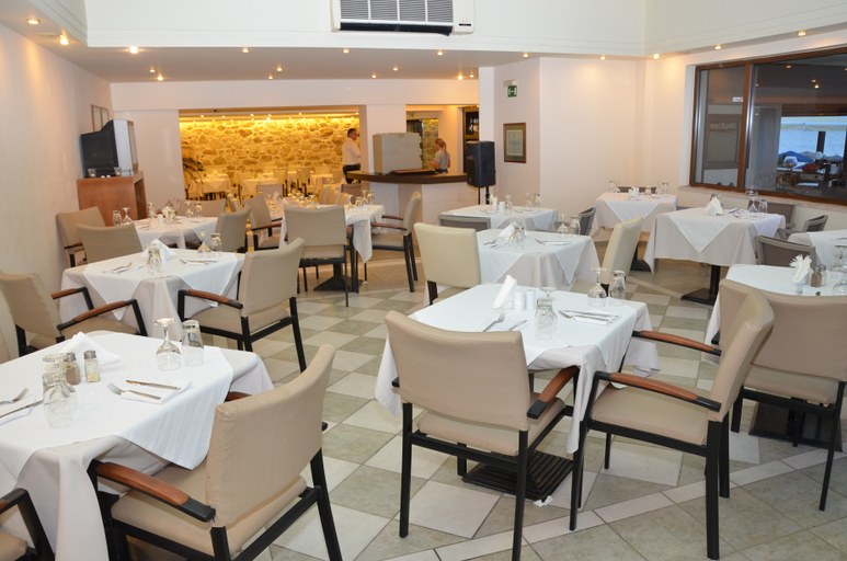 Food & Drinks 5, Indigo Mare, Crete