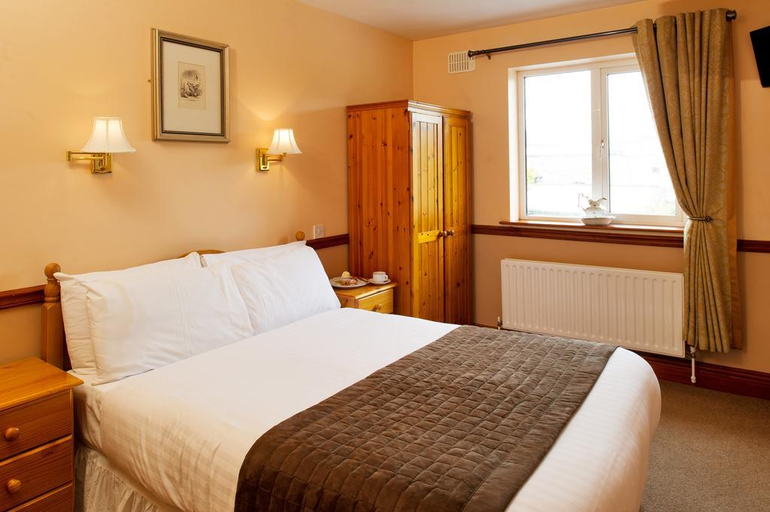 Bedroom 3, The Wild Atlantic Lodge