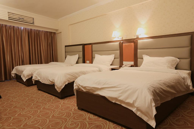 Bedroom 5, Towns Well, Macao
