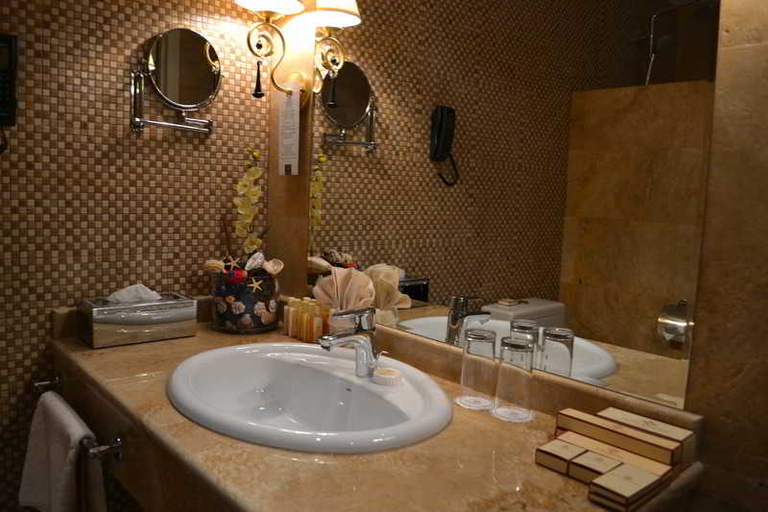 Bathroom 5, National Hotel, Yerevan