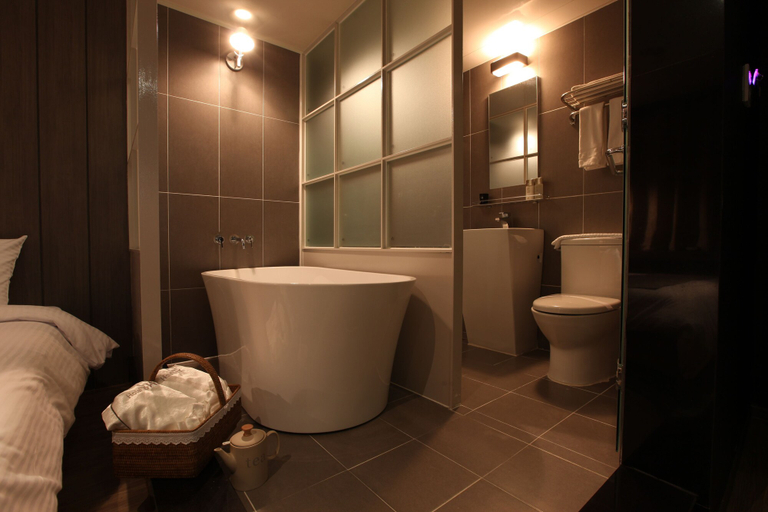 Bathroom 4, Hotel Haru, Jeju