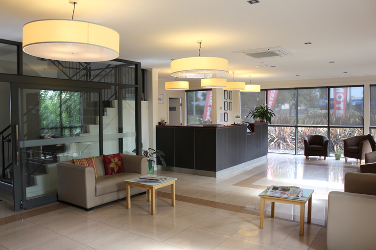 Public Area 4, Bairnsdale International, E. Gippsland - Bairnsdale