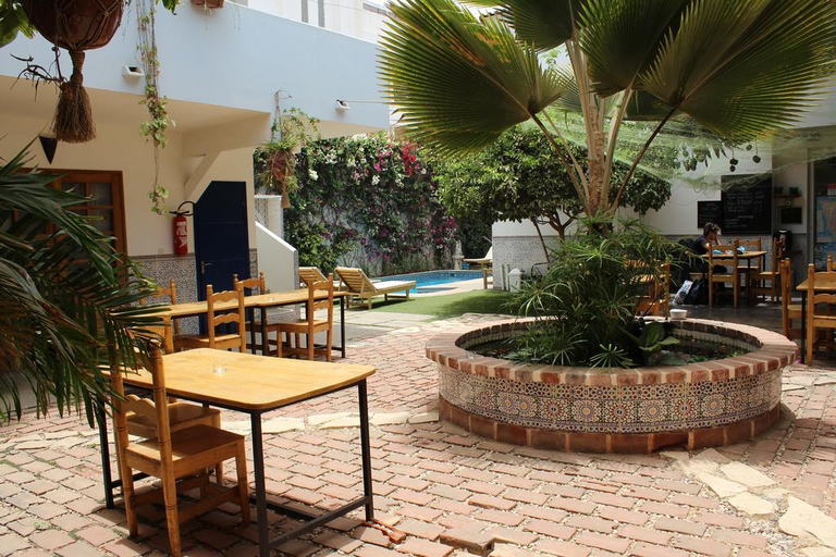 Public Area 2, Casa Mara Guest House, Dakar