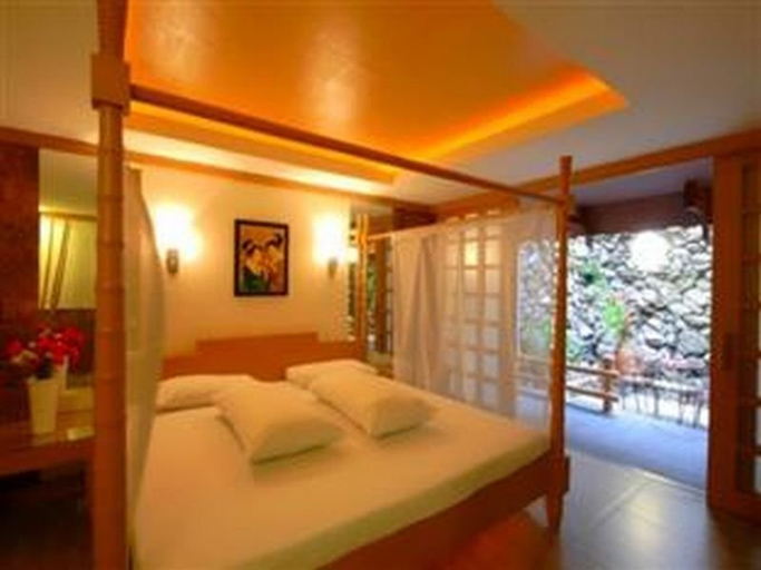 Bedroom 4, Victoria Court Malabon, Malabon