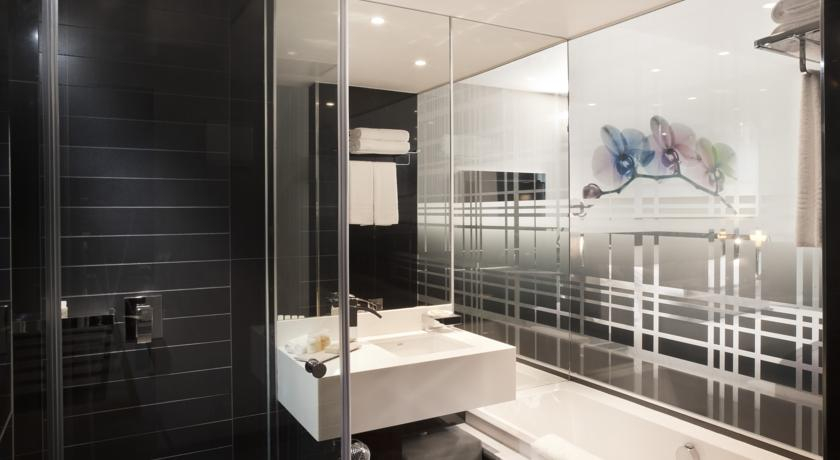 Bathroom, The Maslow Hotel, City of Johannesburg