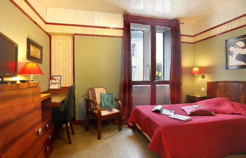 Bedroom 3, Hotel Pau Gramont, Pyrénées-Atlantiques