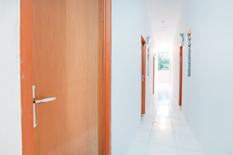 Bathroom 4, OYO 160 Lontar Residence, West Jakarta