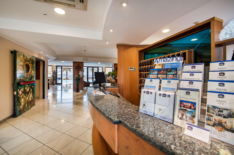Public Area 4, Hotel Ara Solis, Taranto