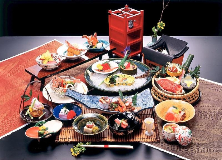 Food & Drinks, Hotel Tokaien, Gamagōri