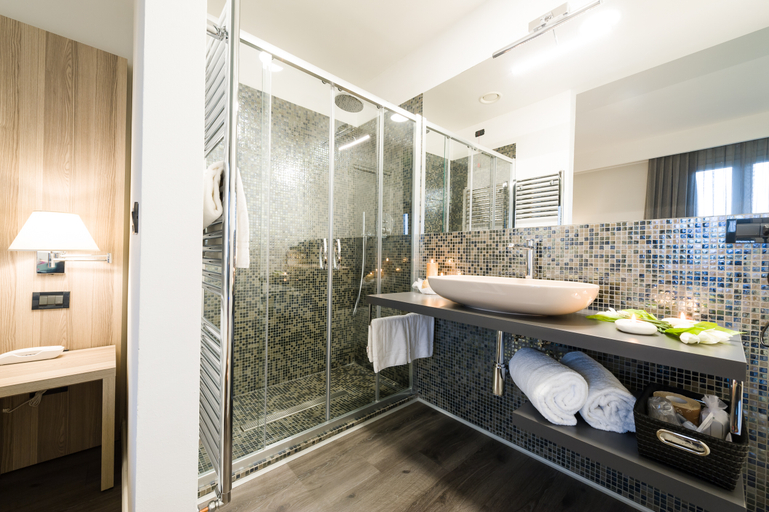 Bathroom 3