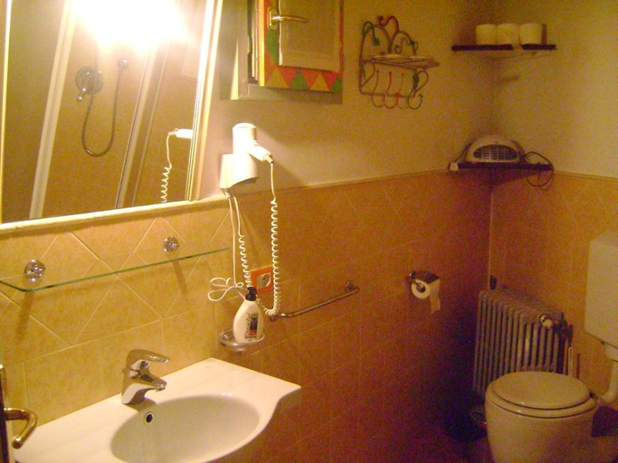 Bathroom, Ciccio B&B, Bergamo