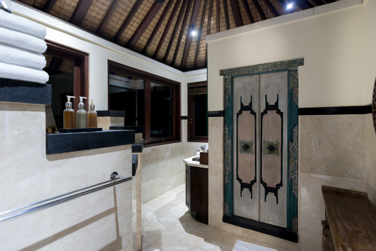 Bathroom 4