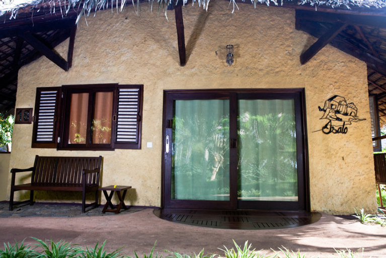 Exterior & Views 1, Ravintsara Wellness Hotel, Diana